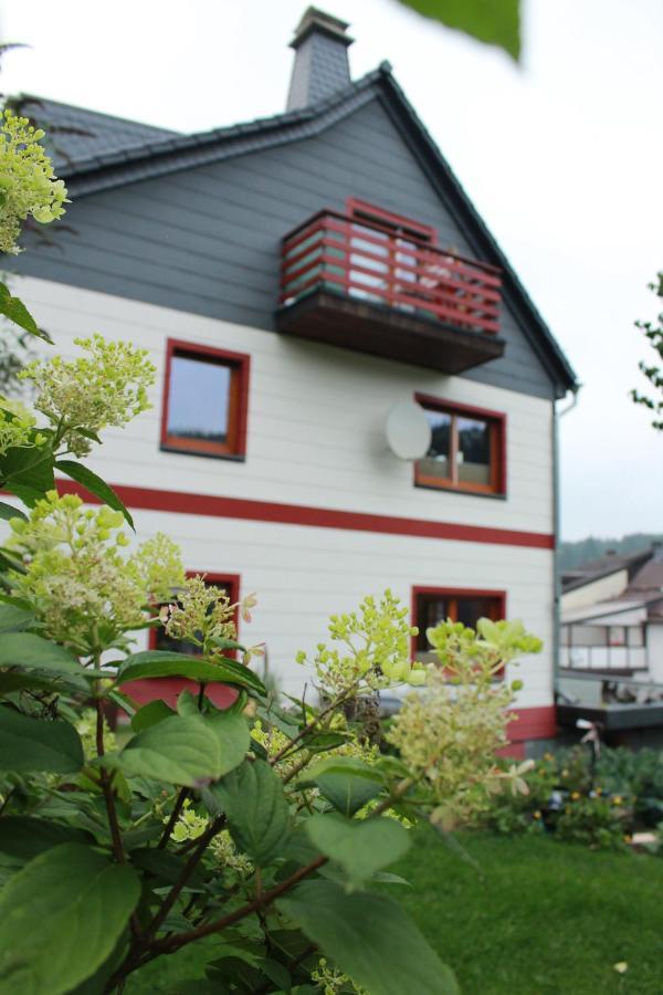 Ferienwohnung Conni Hellenthal Exterior foto